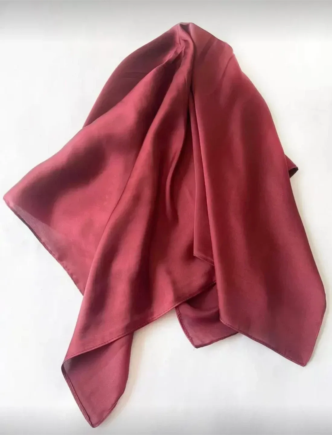New Burgundy neck Scarf autumn fall trendy style image indicator(3)