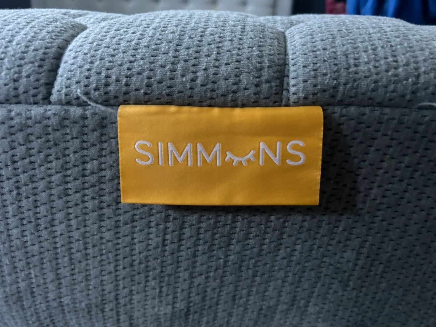 Queen Mattress - coil 8" image indicator(2)