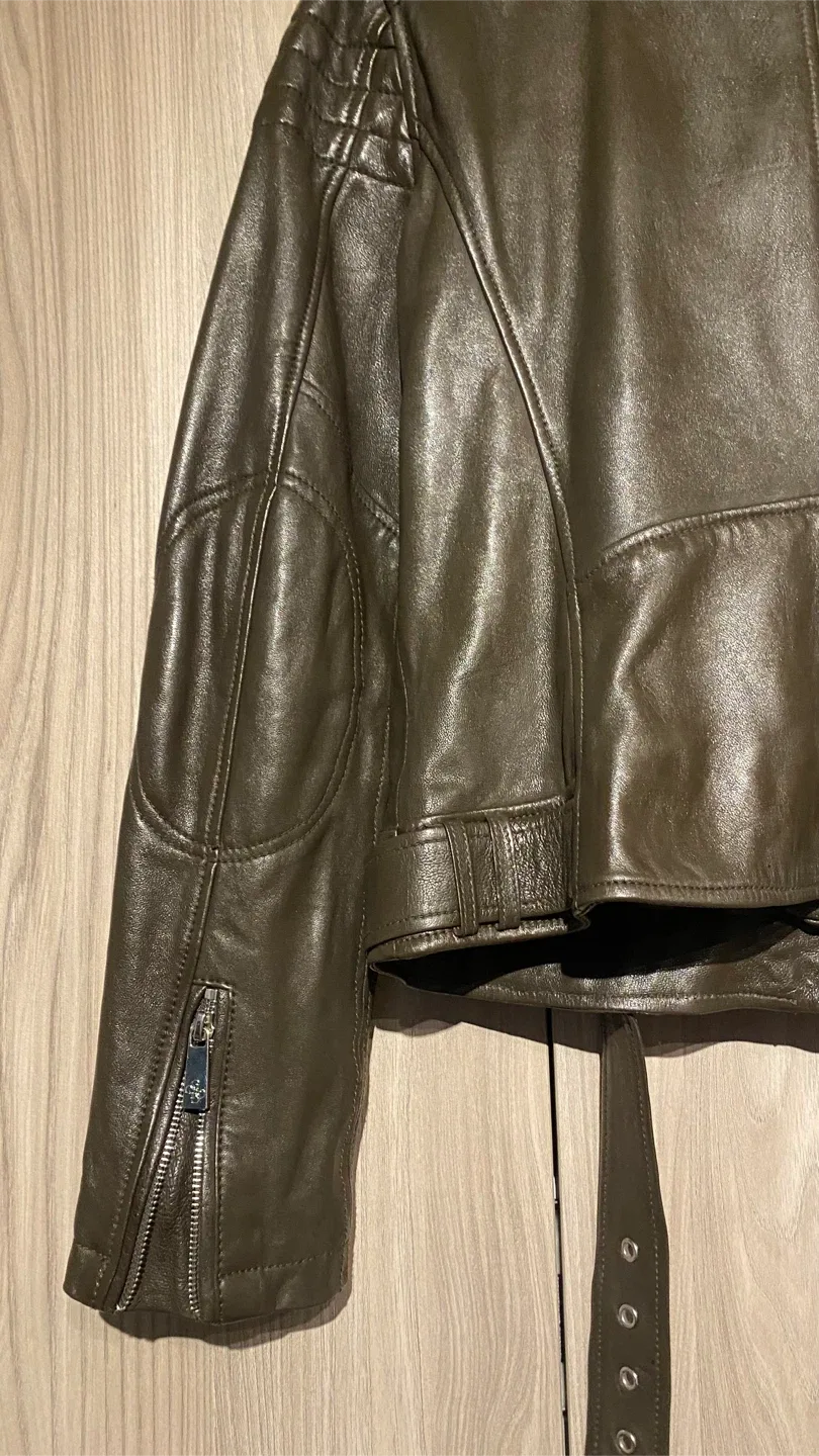 Guess Olive Green Leather Jacket - Size XL image indicator(3)