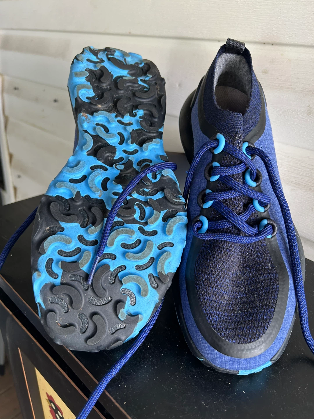 Allbirds Womens Runner Blue Size 9