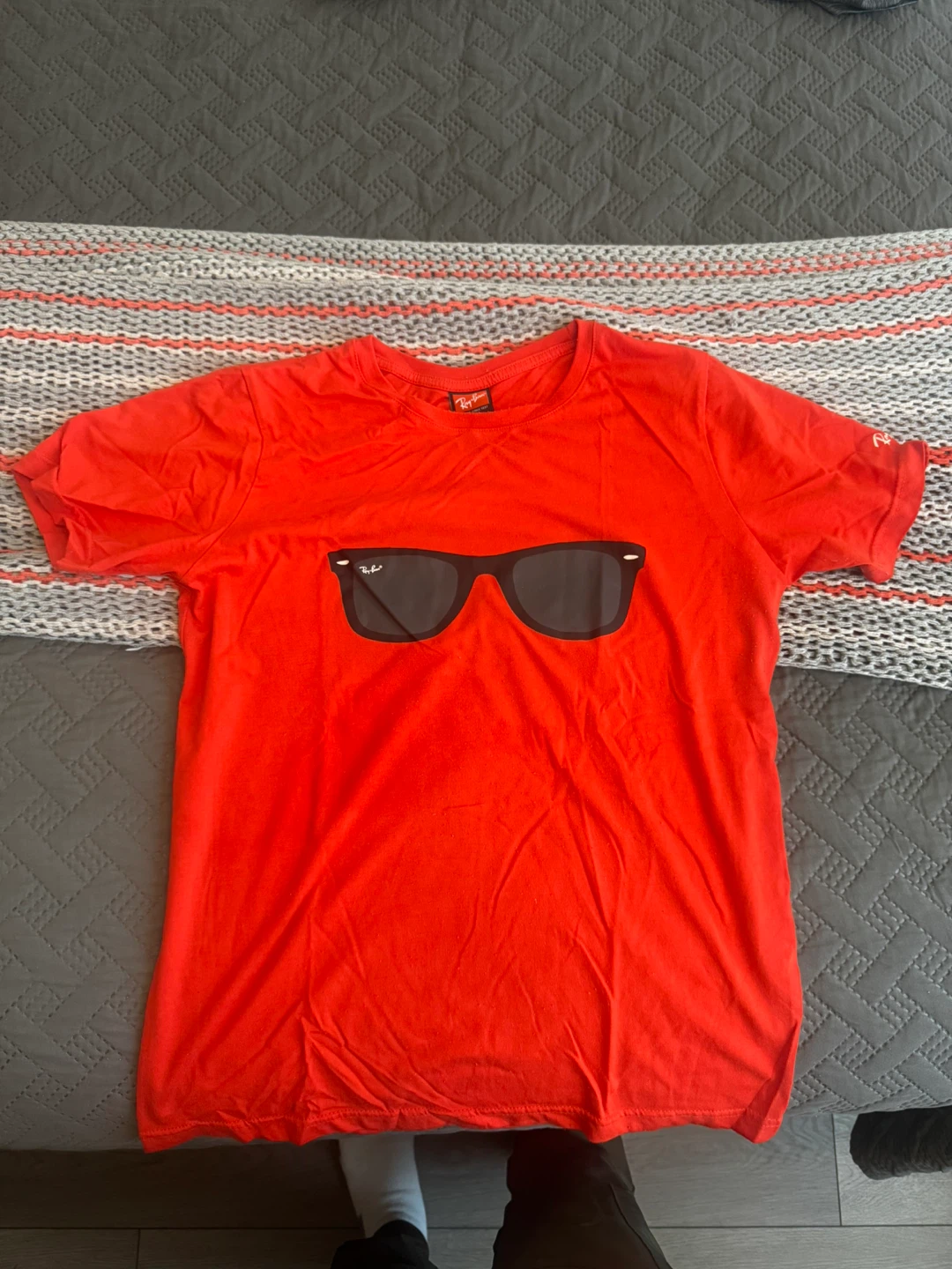 Ray-Ban Red T-Shirt - Size M