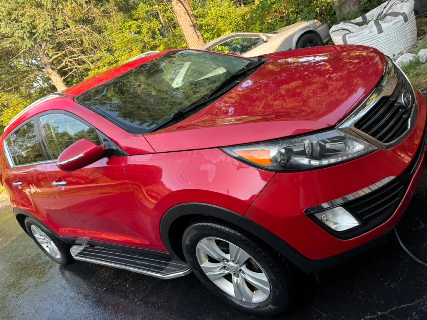 Red Kia Sportage EX image indicator(2)