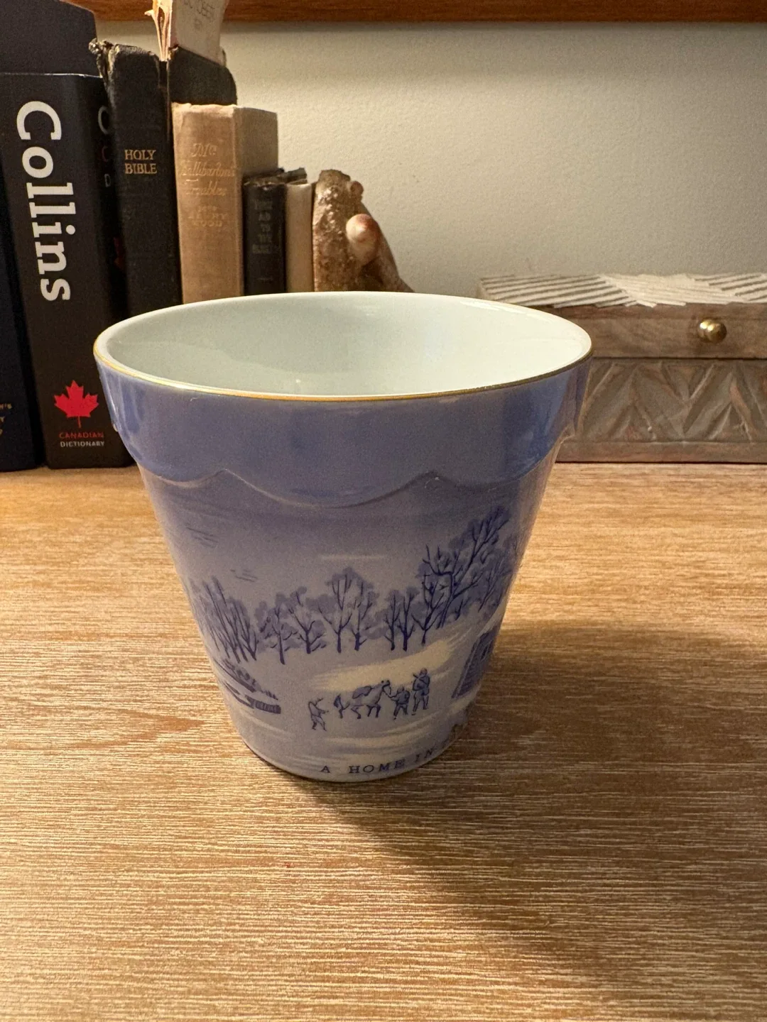 Vintage "Wilderness" Planter Pots image indicator(2)