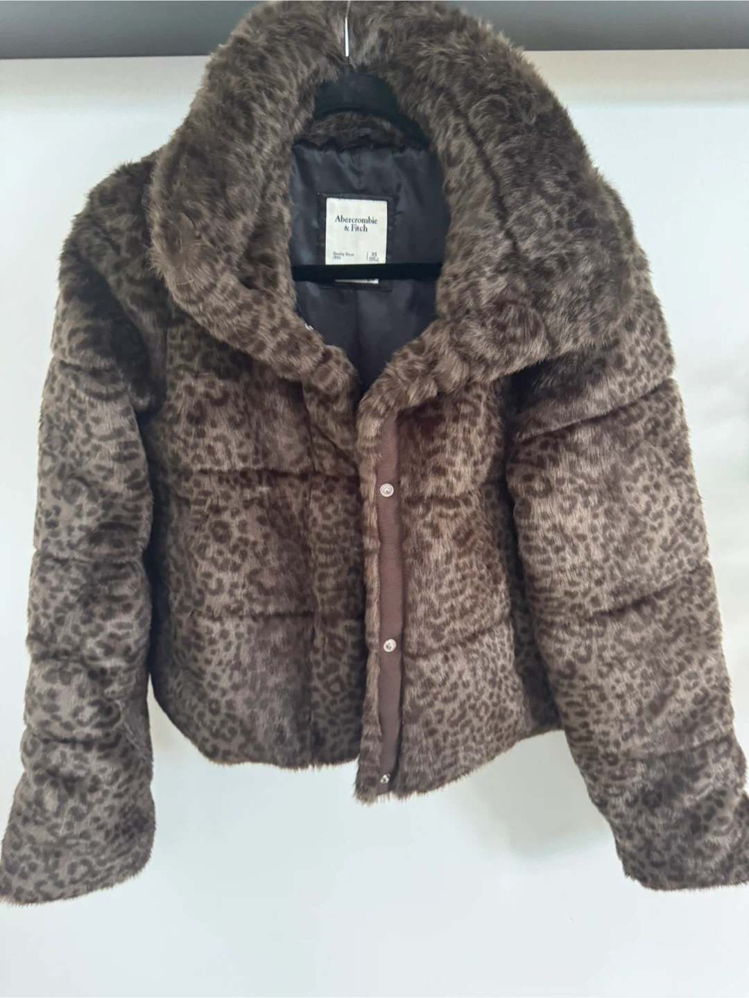 Abercrombie & Fitch A&F Mini Puffer Jacket XS