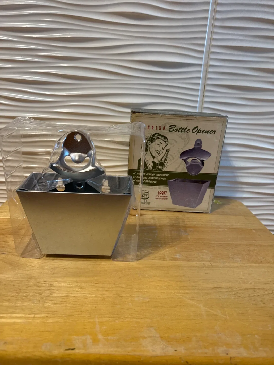 Wembley Hanging Bottle Opener - New in Box! image indicator(2)