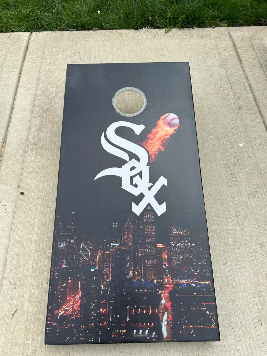 Custom Cornhole (Boards Only) White Sox, Bears image indicator(2)