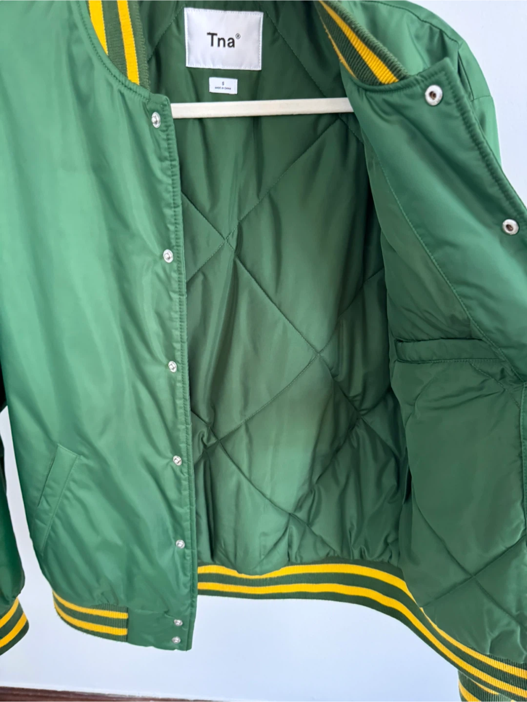 Tna Green and Yellow Bomber Jacket Size S - photo 3