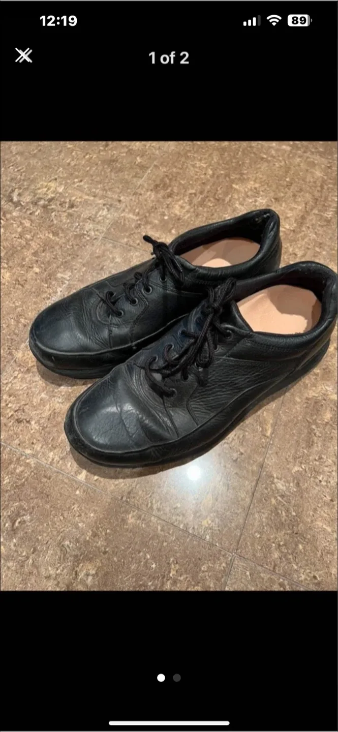 Black Leather Shoes thumbnail