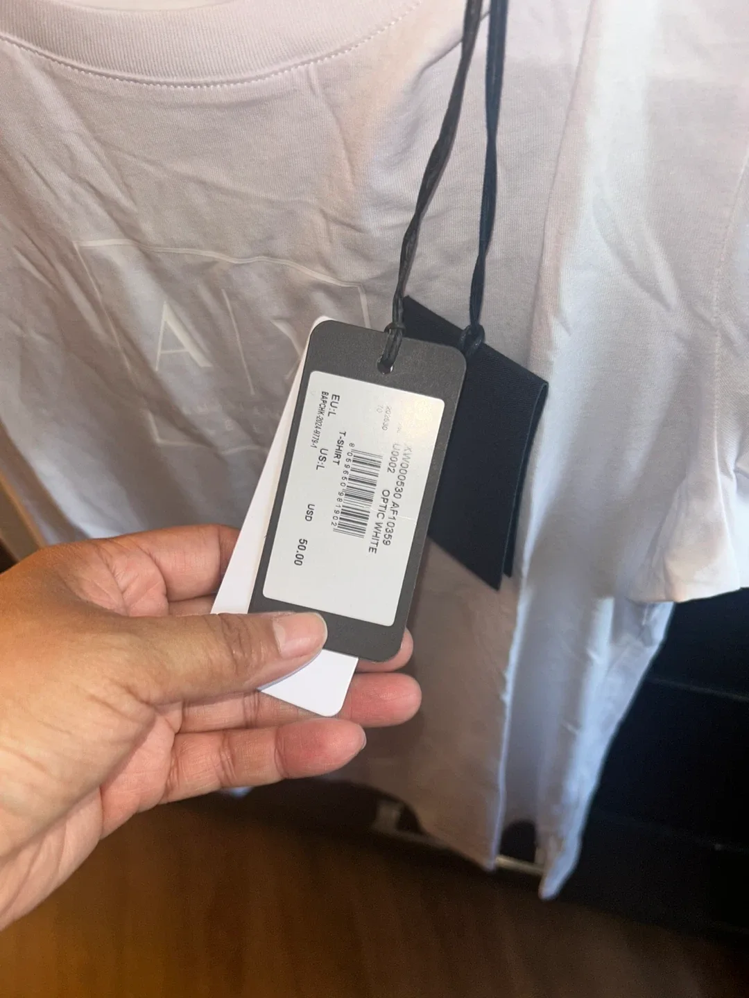 New Armani Exchange T-Shirts - Size L image indicator(4)