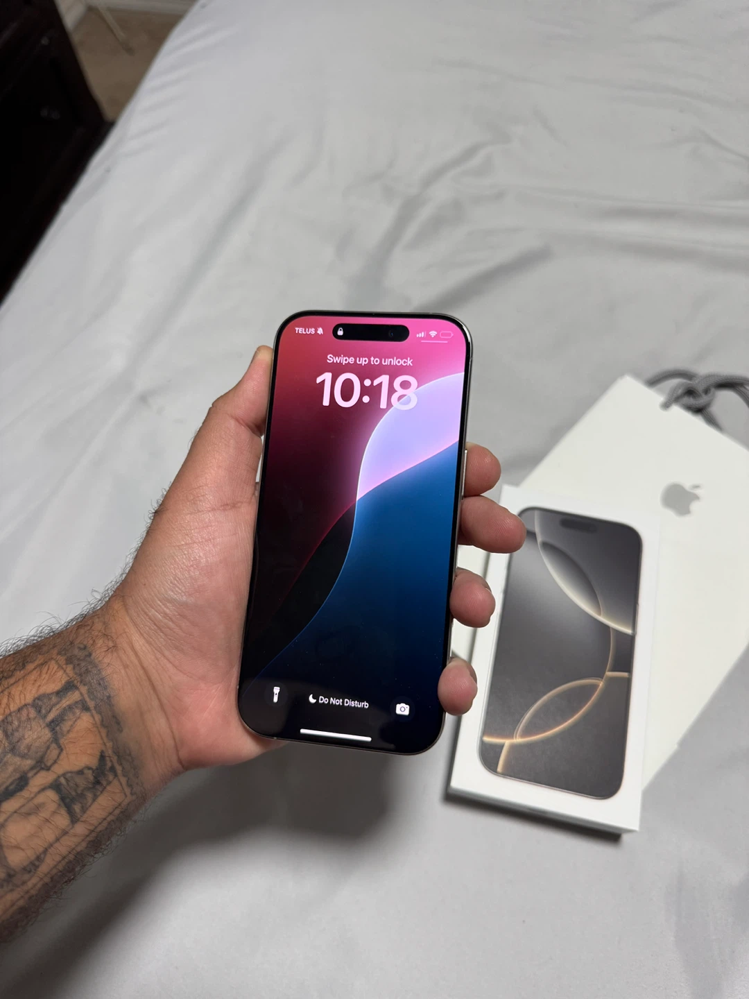 Apple IPhone 16 pro + Apple Care until October 2026 - photo 2