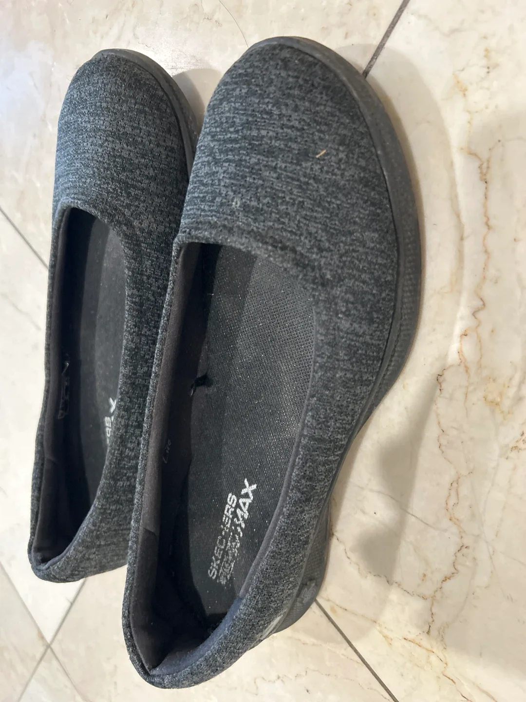 Skechers GO Walk Max Shoes - Size 7 image indicator(3)