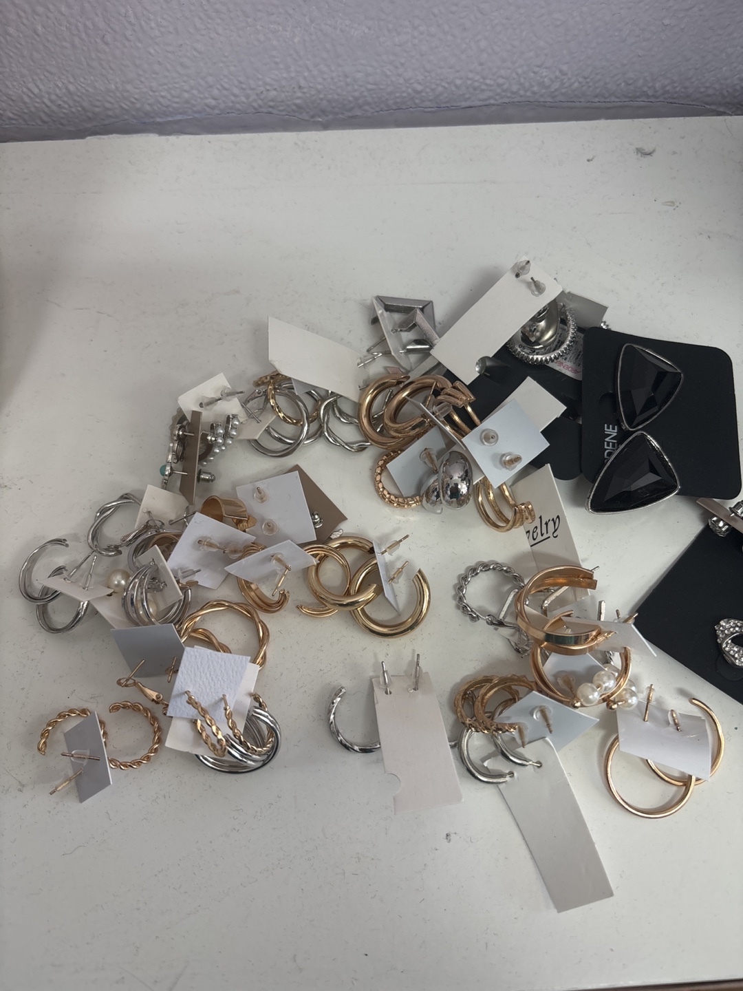 Assorted Earrings - 60 pairs - photo 5