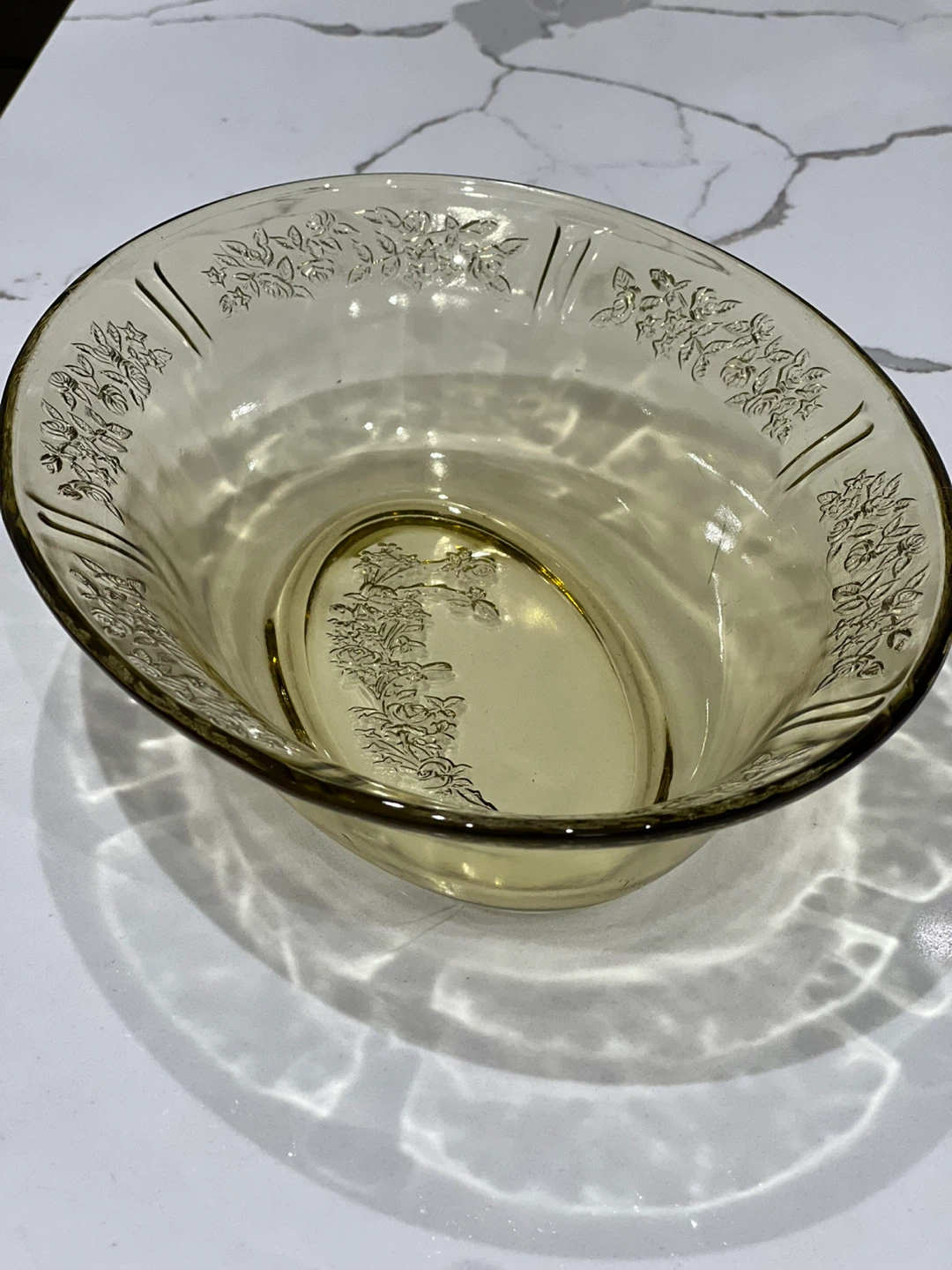Vintage amber depression glass serving bowl "Sharon" pattern - photo 3