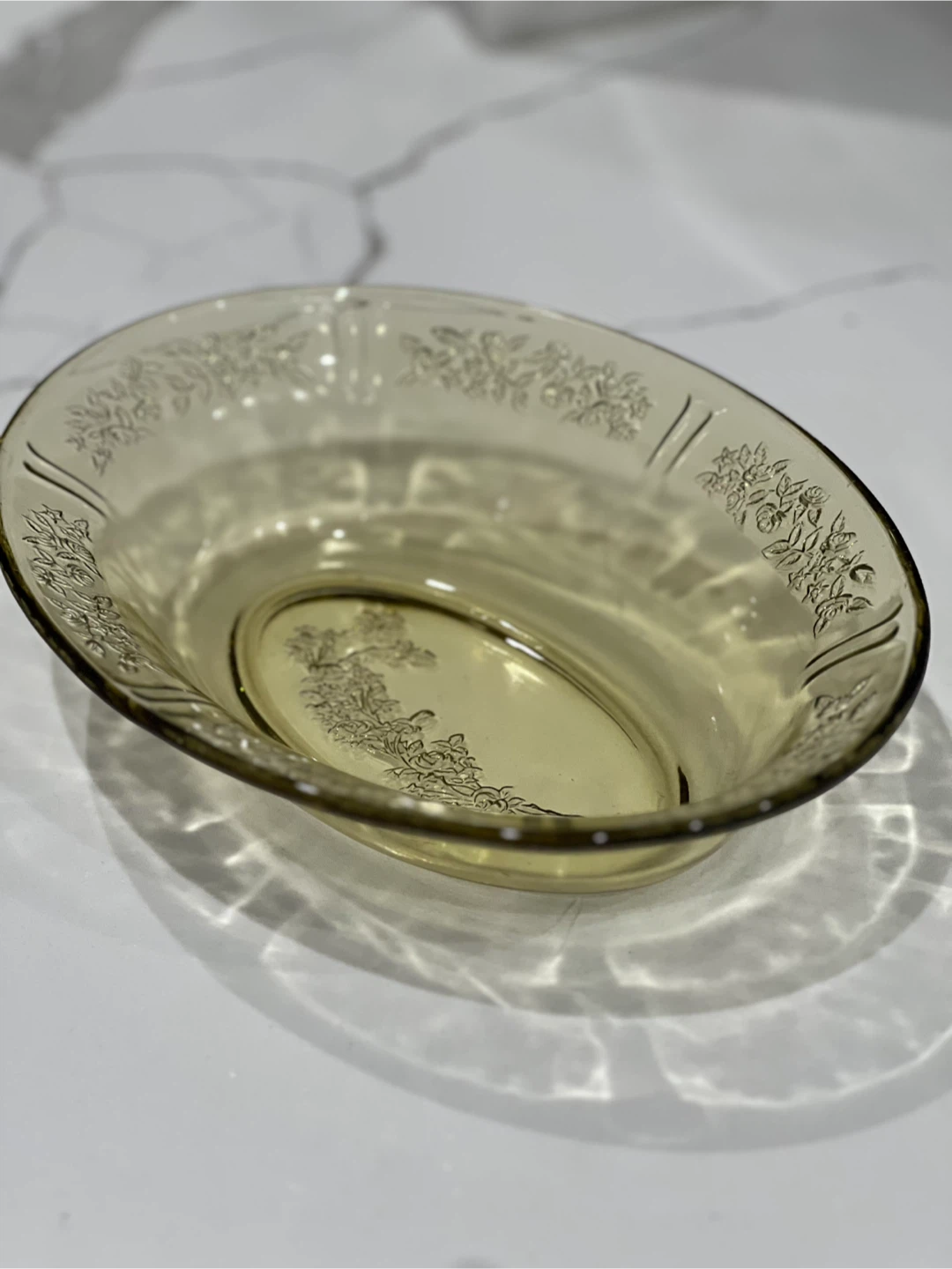 Vintage amber depression glass serving bowl "Sharon" pattern - photo 2
