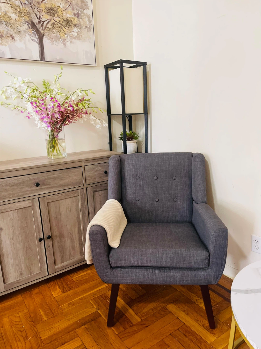 HUIMO Upholstered Button Tufted Armchair (Moving Out) - photo 3