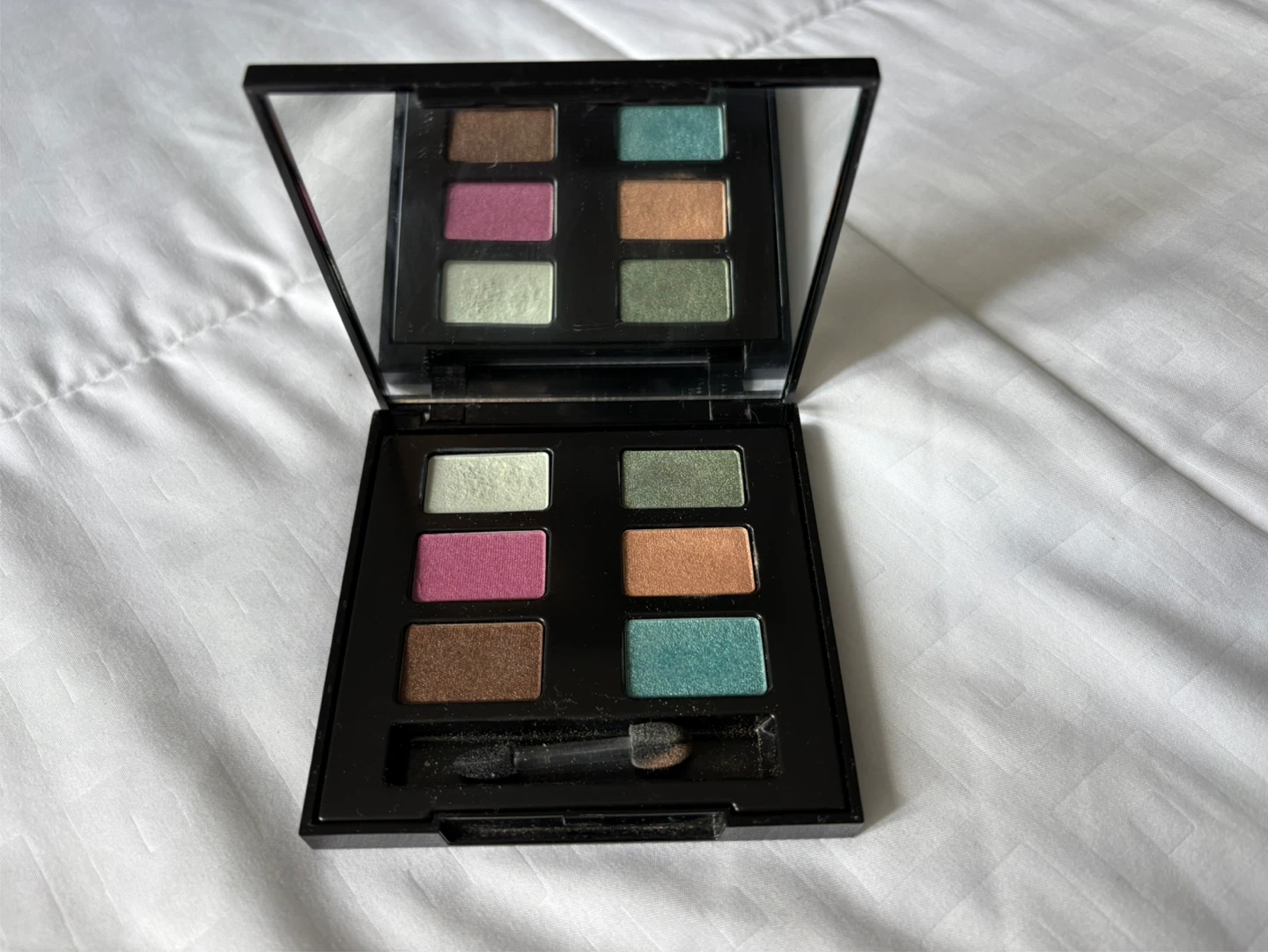 Lise Watier 6- Eyeshadow Palette