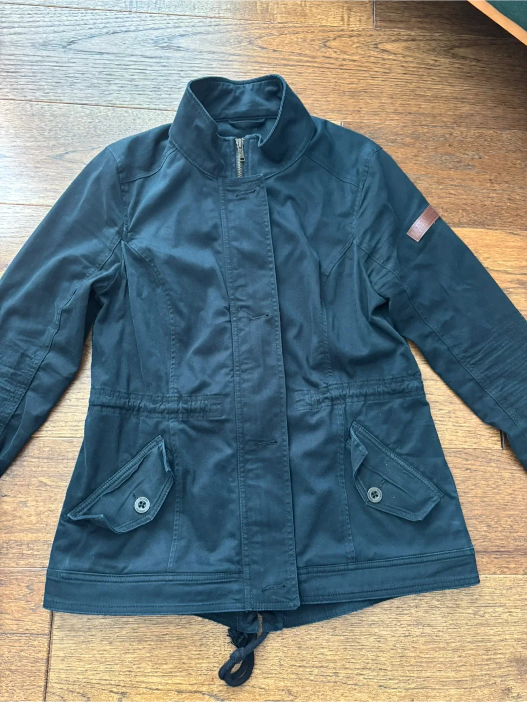 Women’s Hollister Jacket image indicator(2)