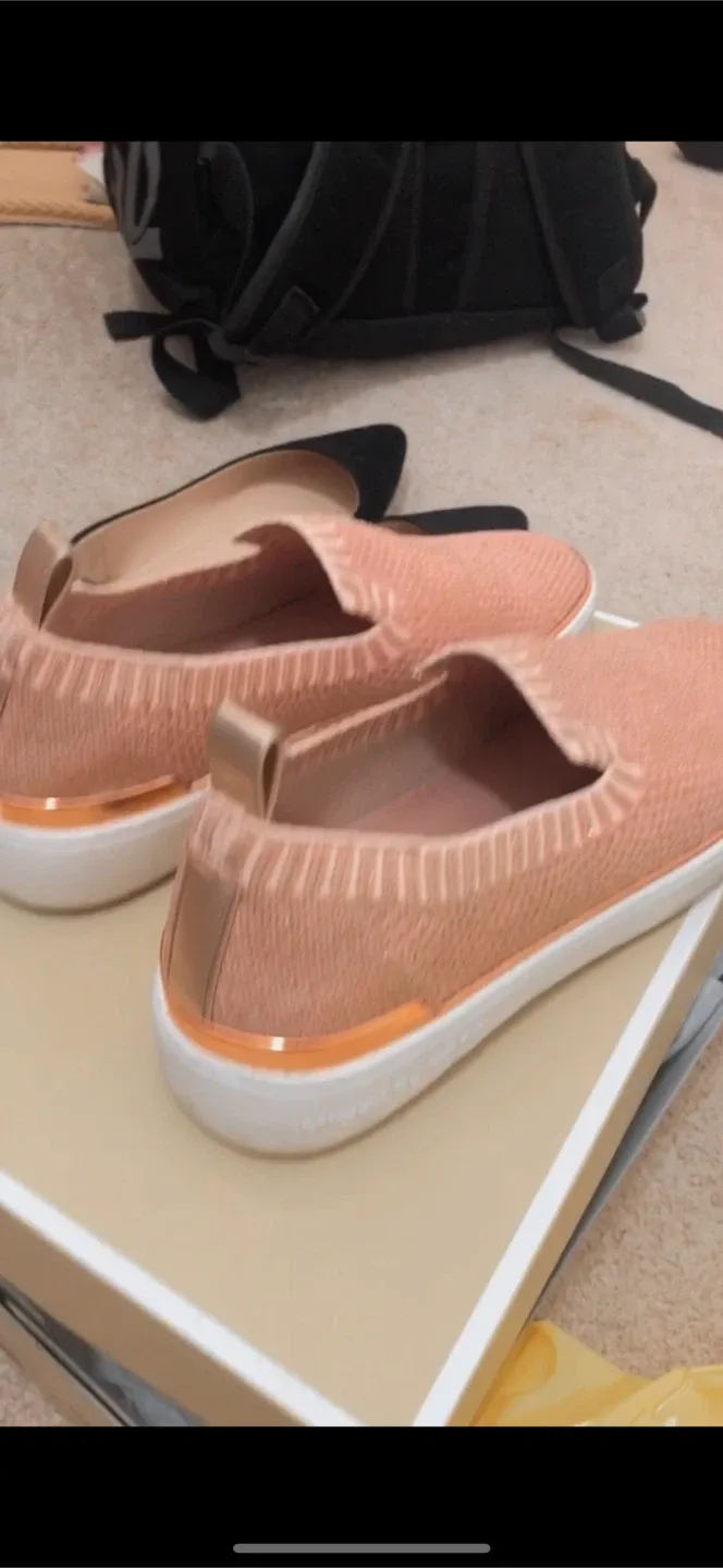 Michael Kors Sneakers - Size 7 thumbnail