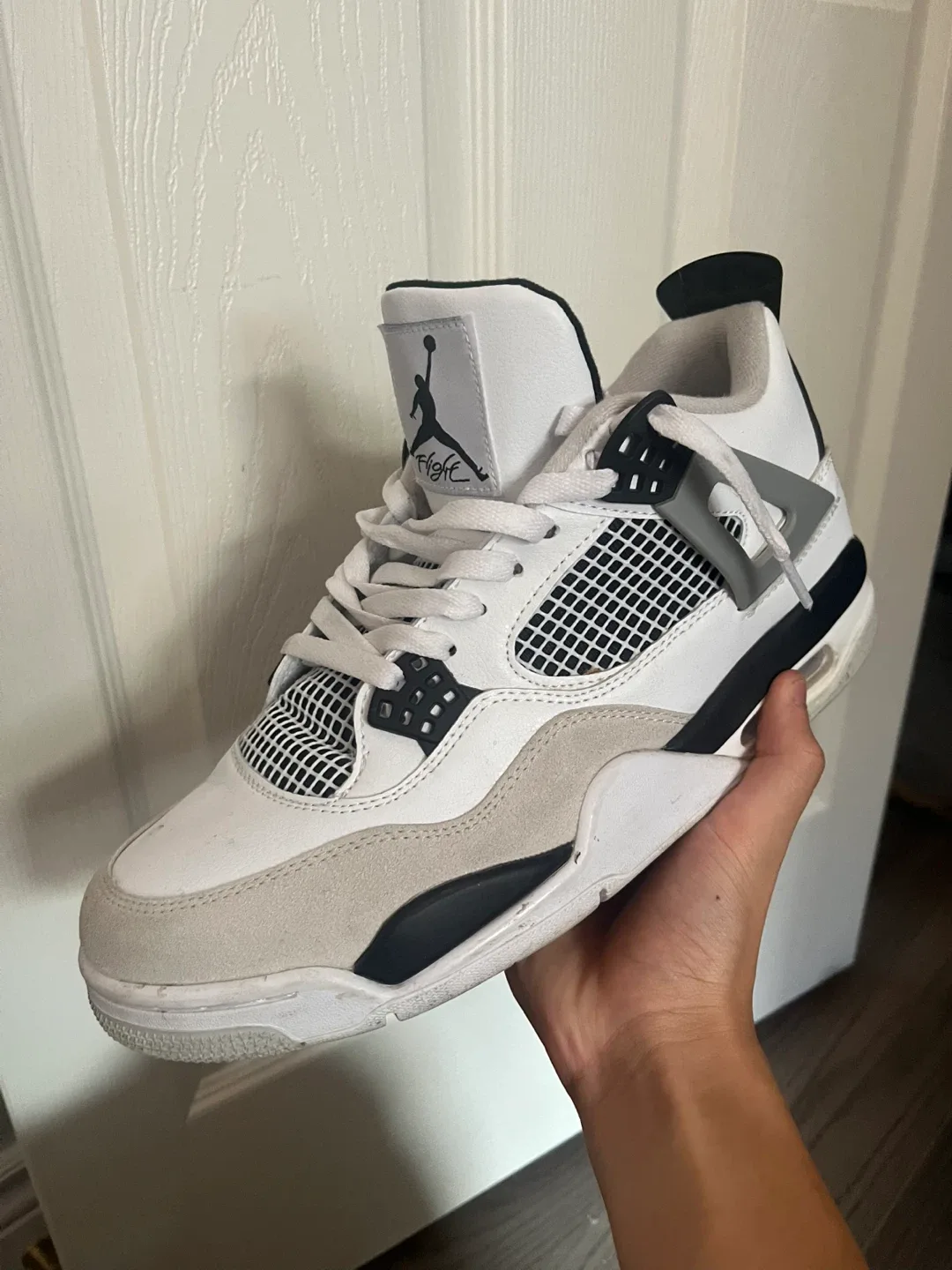 Jordan 4s image indicator(3)