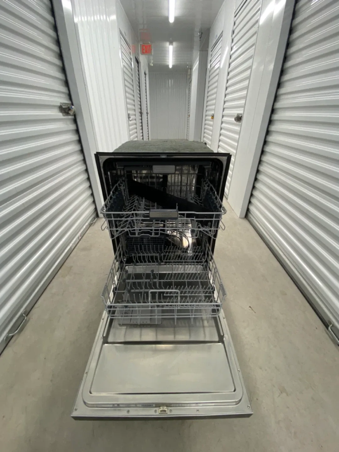 Stainless Steel dishwasher 24” image indicator(6)