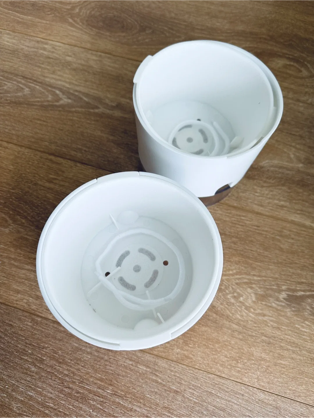 Automatic plant watering pots (set of 2) image indicator(4)