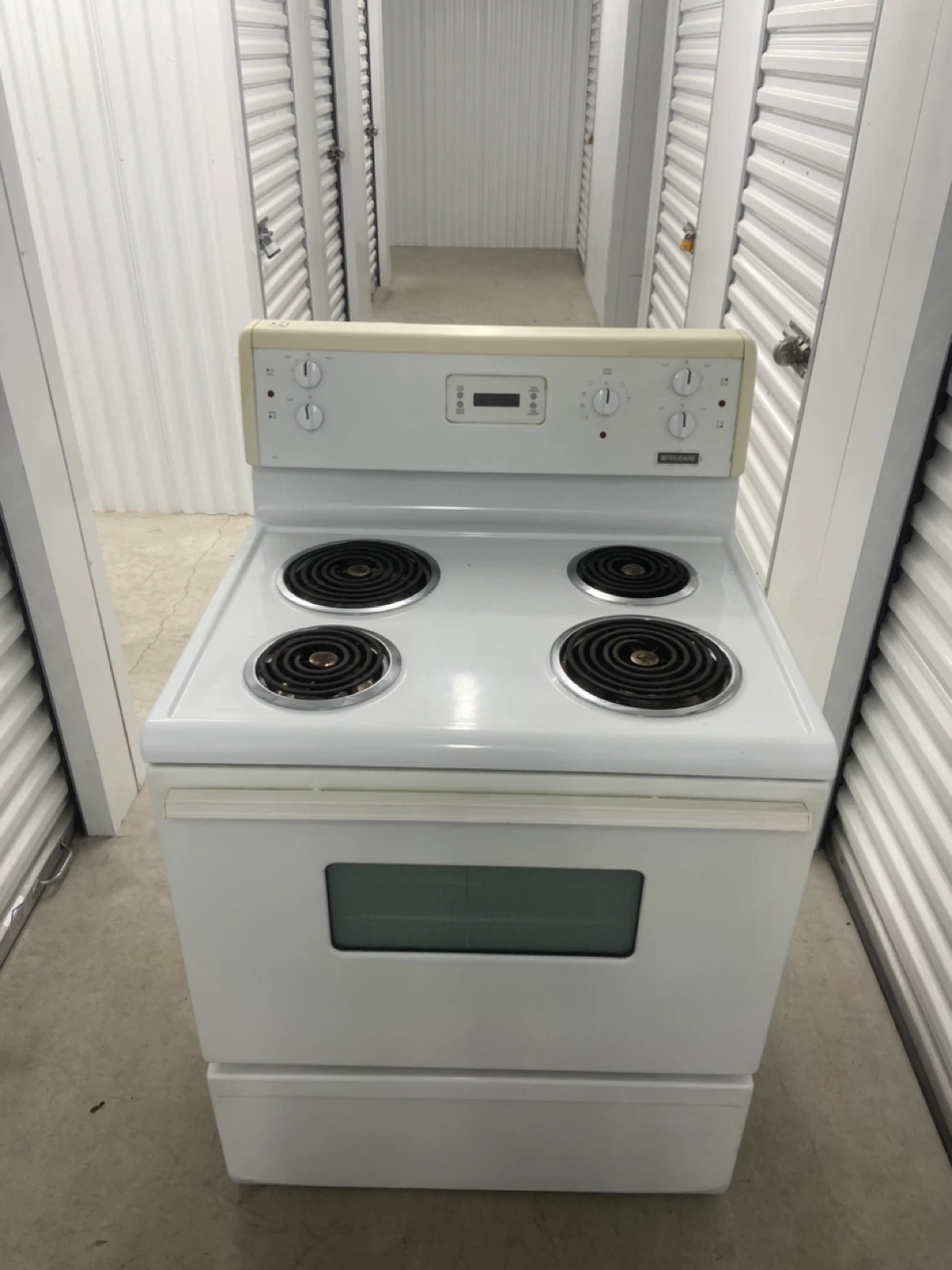 Electric Stove - White 30” - photo 2