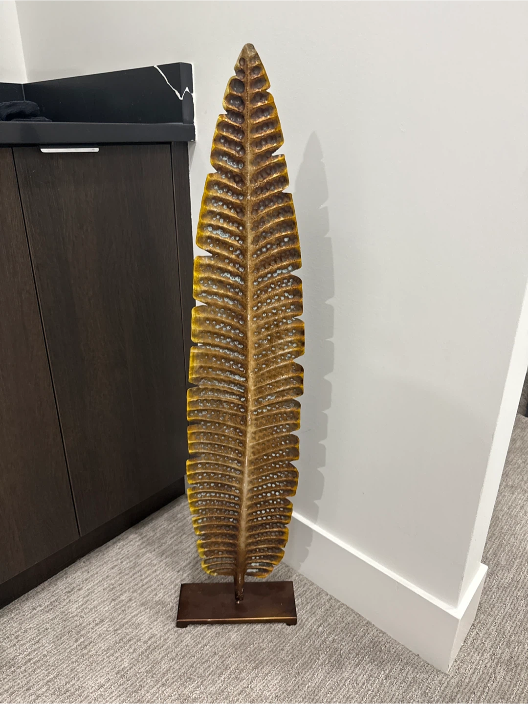 Decorative Metal Leaf Sculpture - photo 2