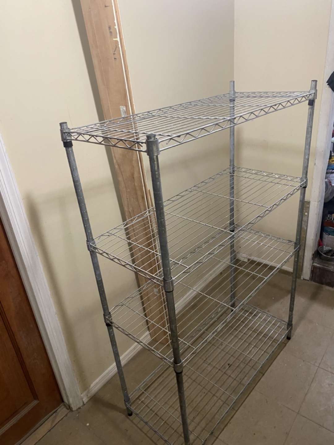Wired shelves metal rack for storage