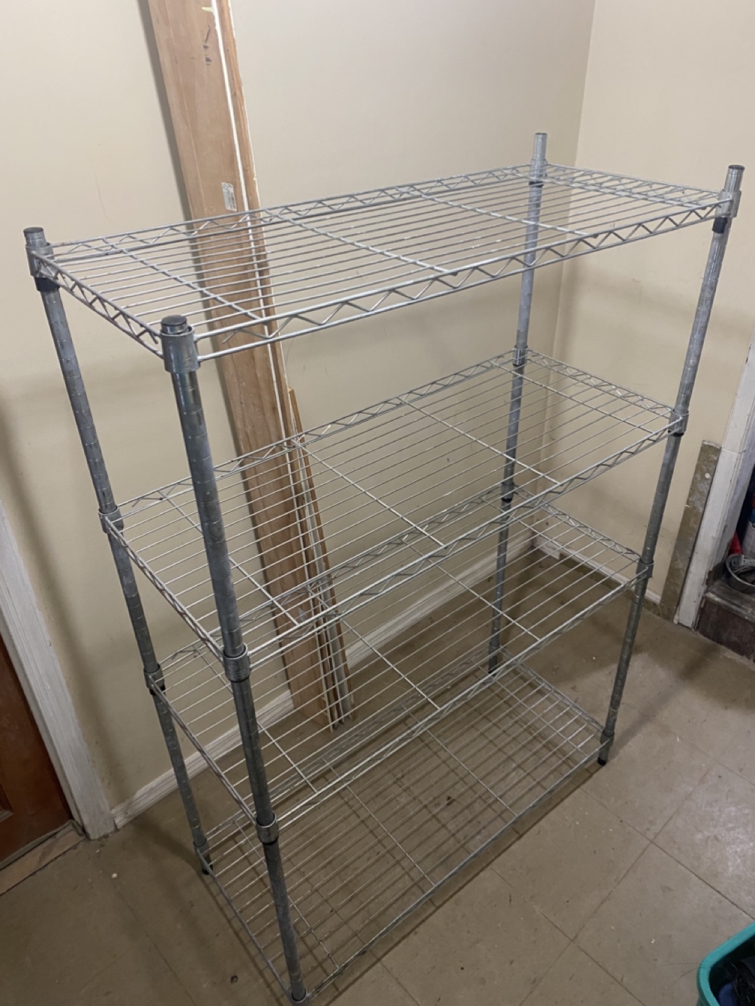 Wired shelves metal rack for storage - photo 3