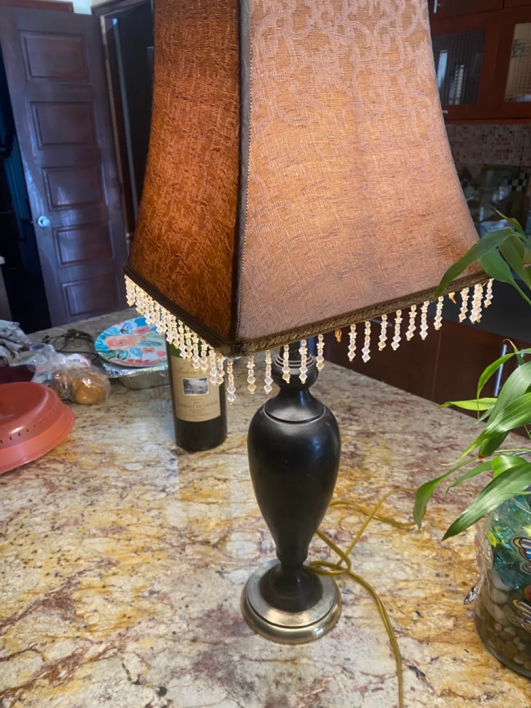Lamp with black brass bottom MCM lamp image indicator(4)