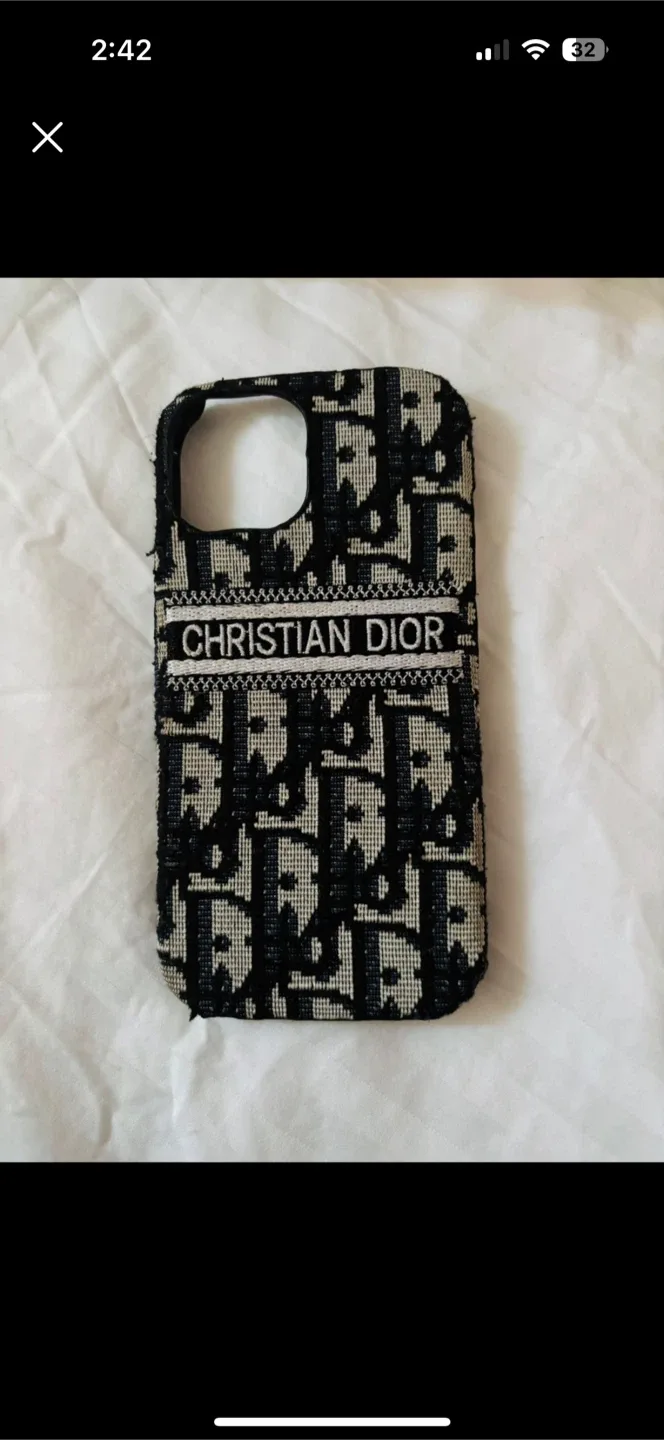 Christian Dior iPhone 15 Case thumbnail