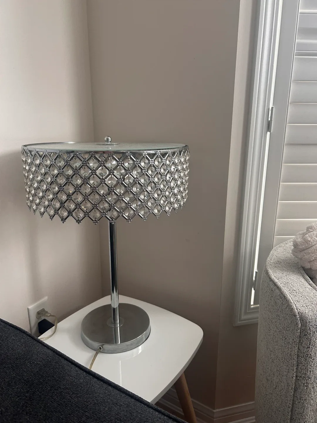 Elegant Crystal Table Lamp thumbnail