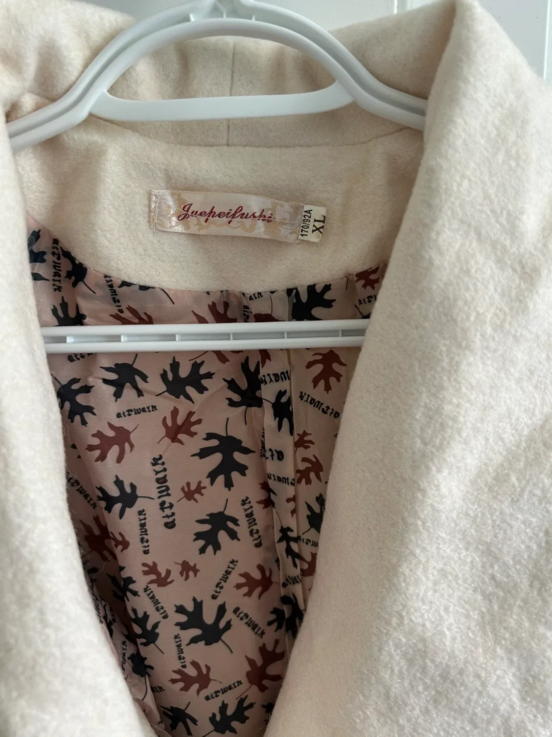 Cream Belted Coat - Size XL image indicator(3)