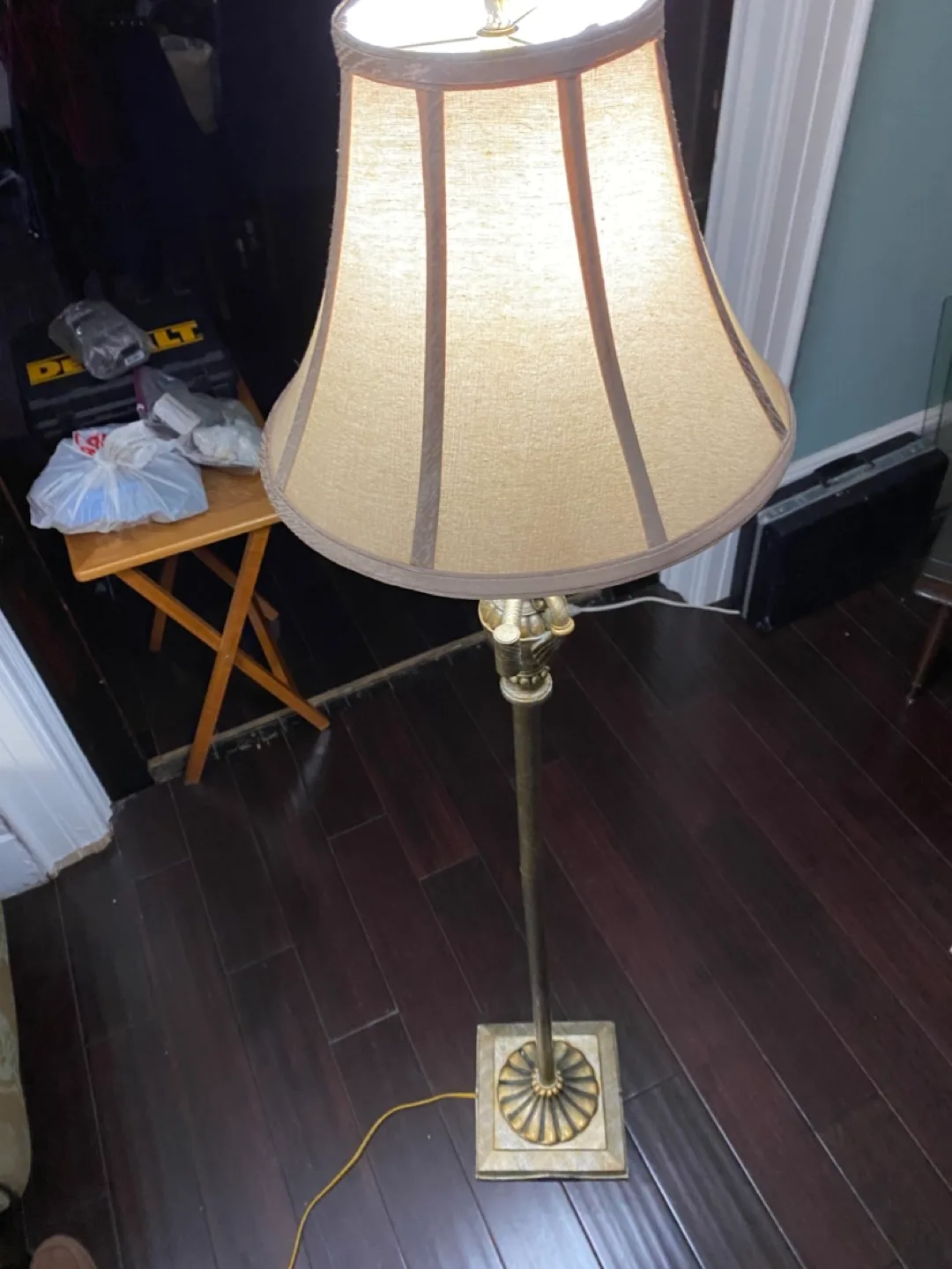 Floor lamp image indicator(7)