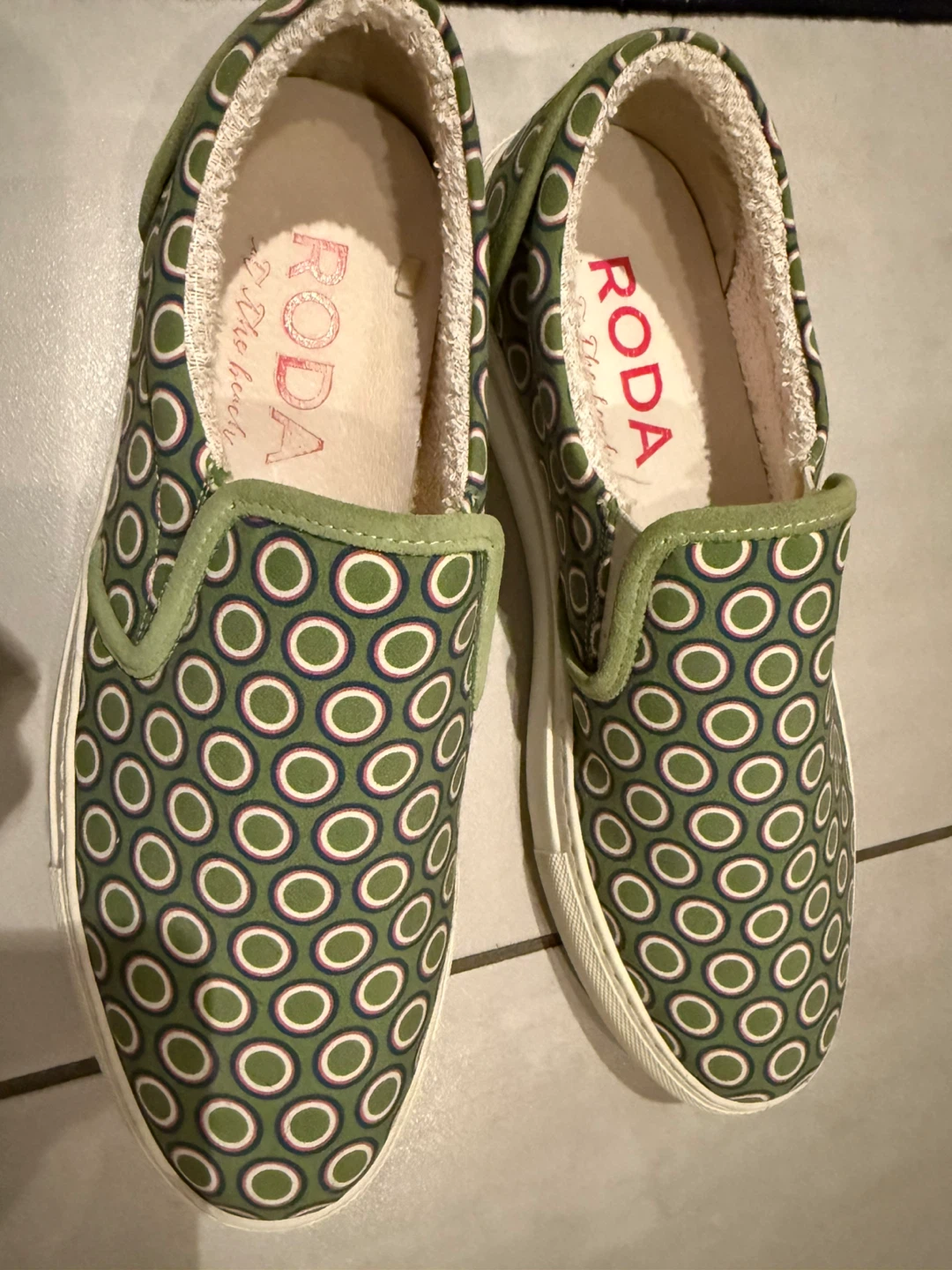Roda 'The Beach' Green Patterned Slip-On Shoes