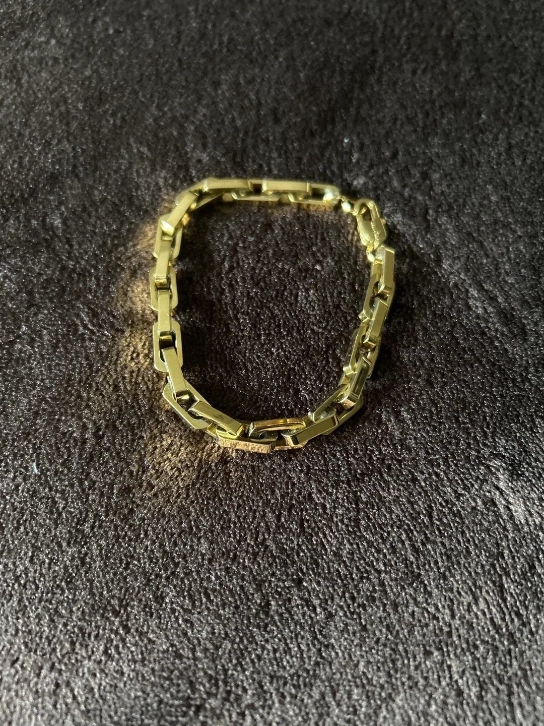 Gold-tone Link Bracelet image indicator(2)