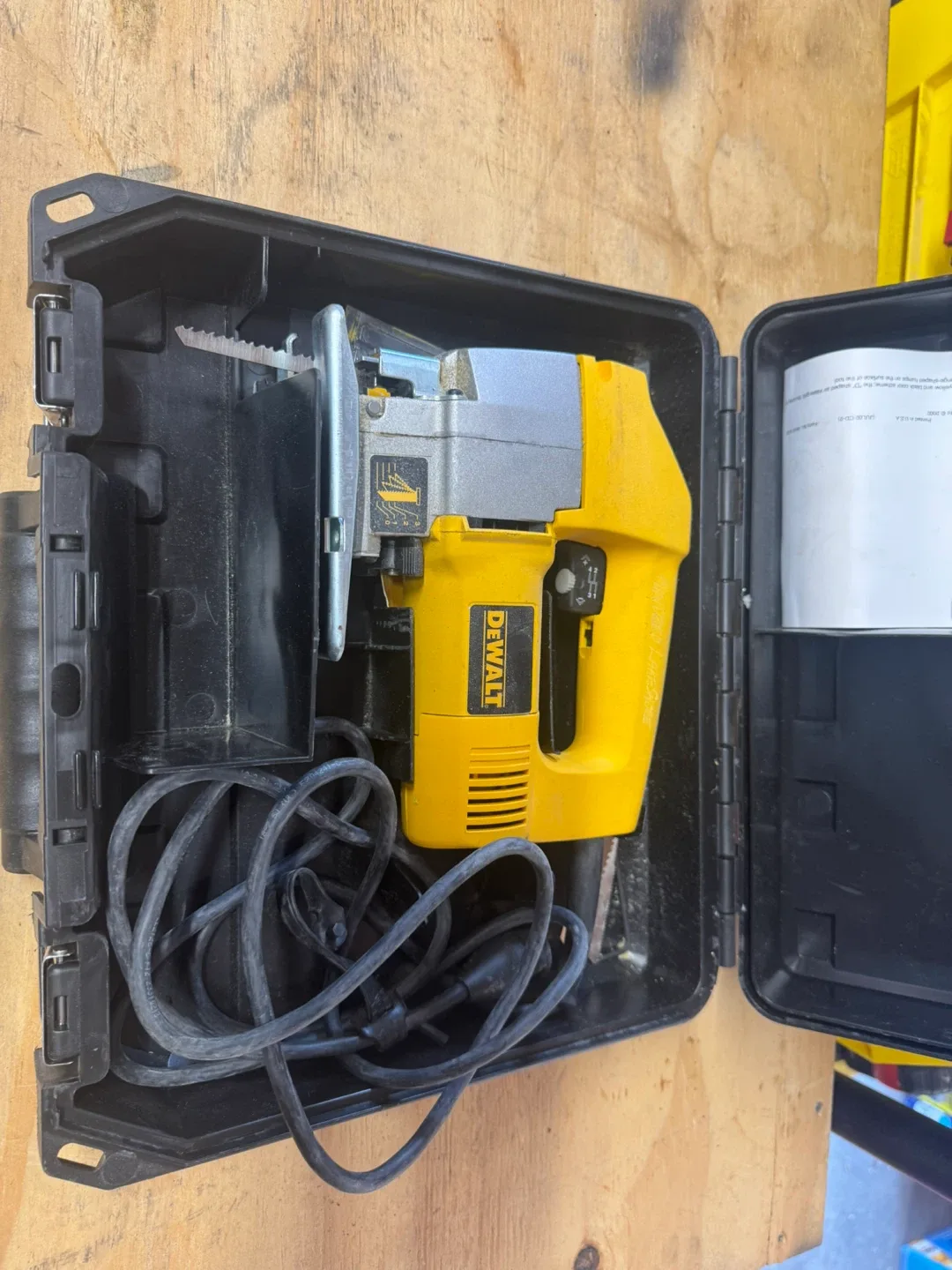 DeWalt Jigsaw with Case image indicator(3)