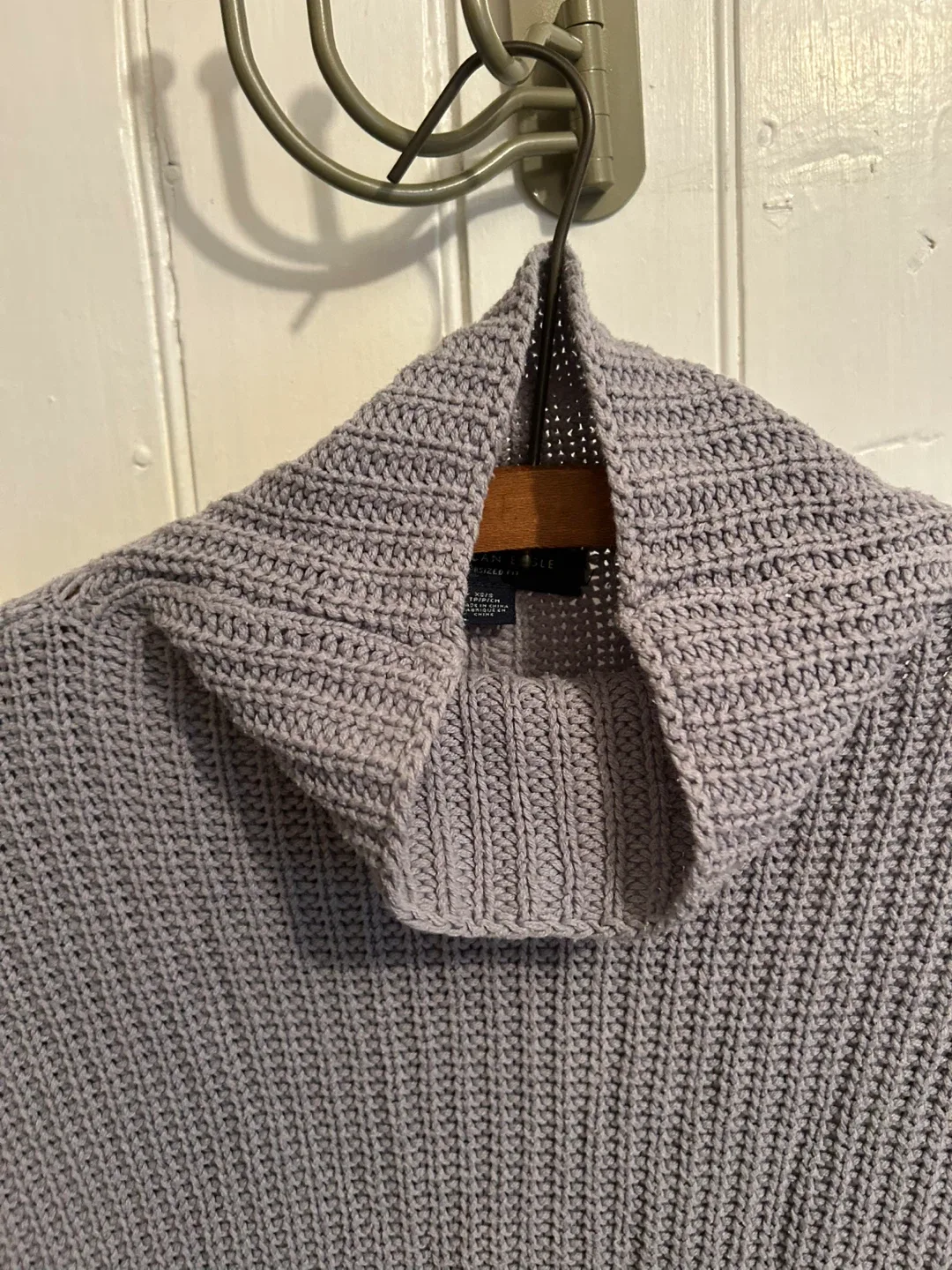 American Eagle XS/S Grey Knit Sweater image indicator(3)