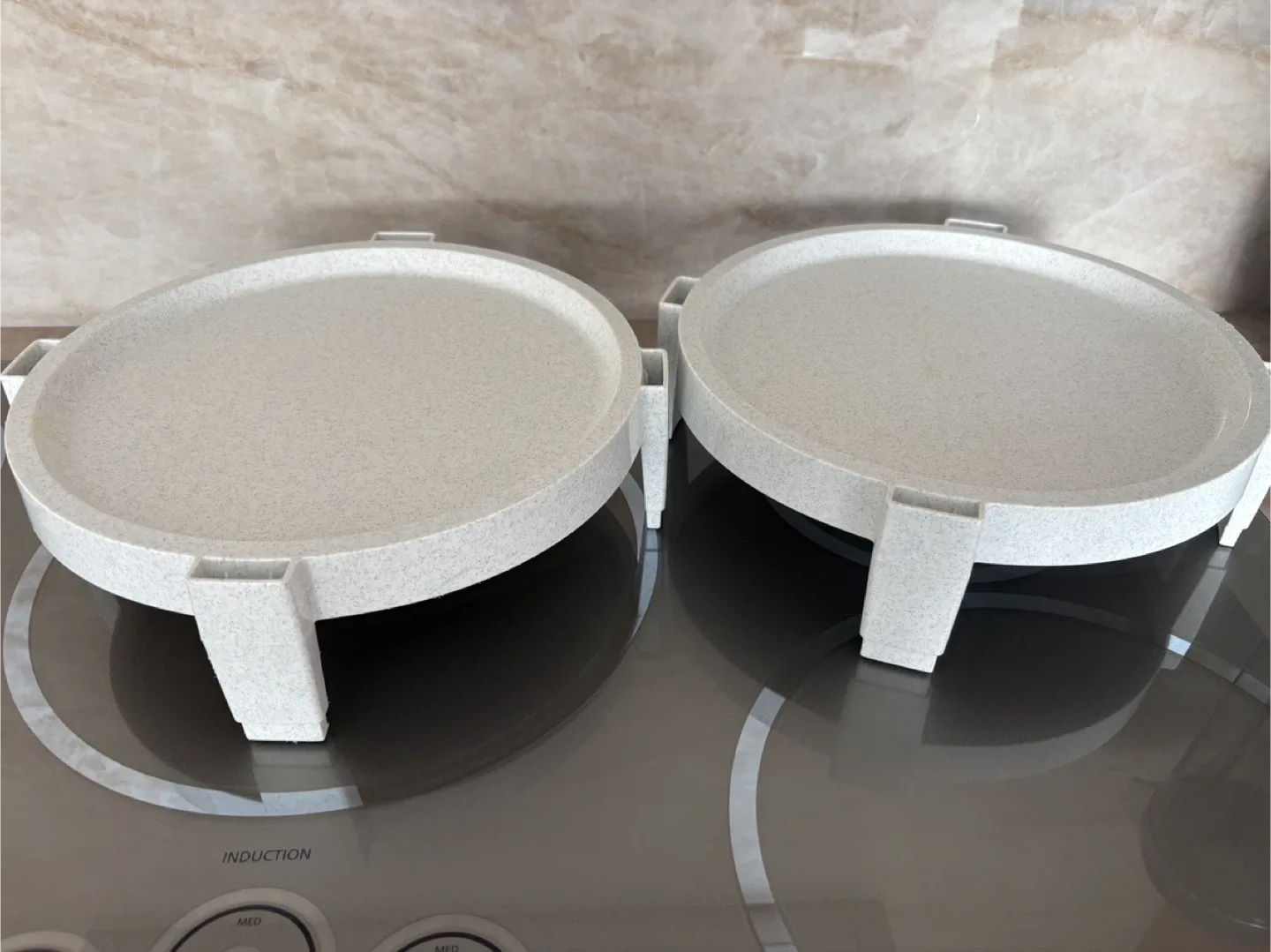 2 stacking Tupperware microwave helpers image indicator(3)