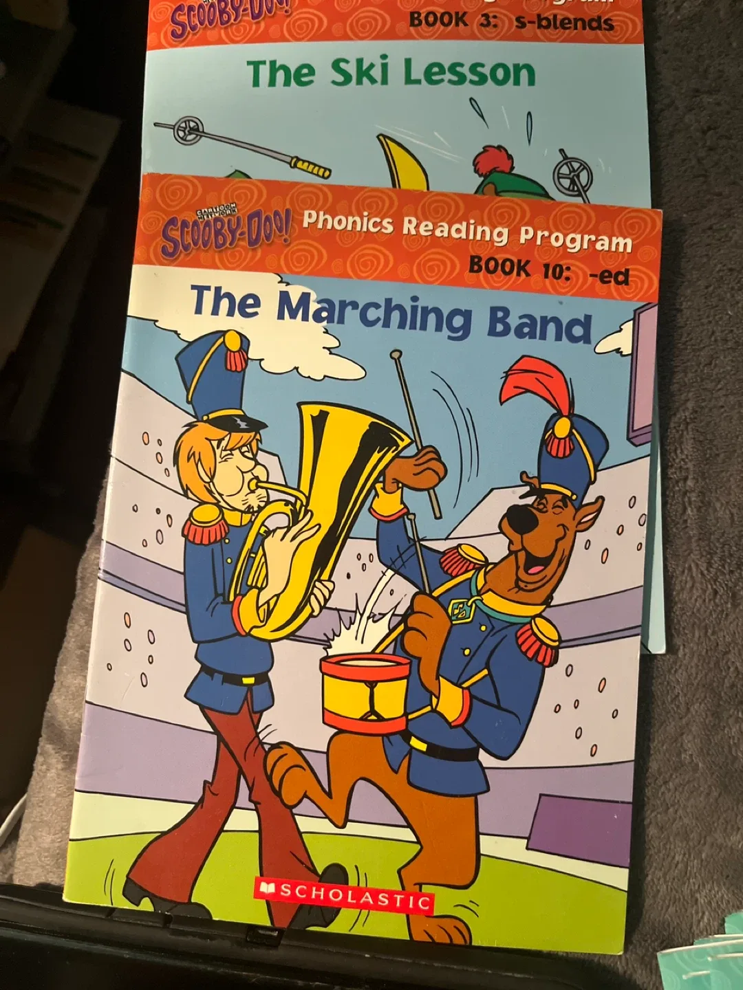 Sold! Scooby-Doo! Sight Words Box Set (10 Books + 2 Workbooks) image indicator(3)