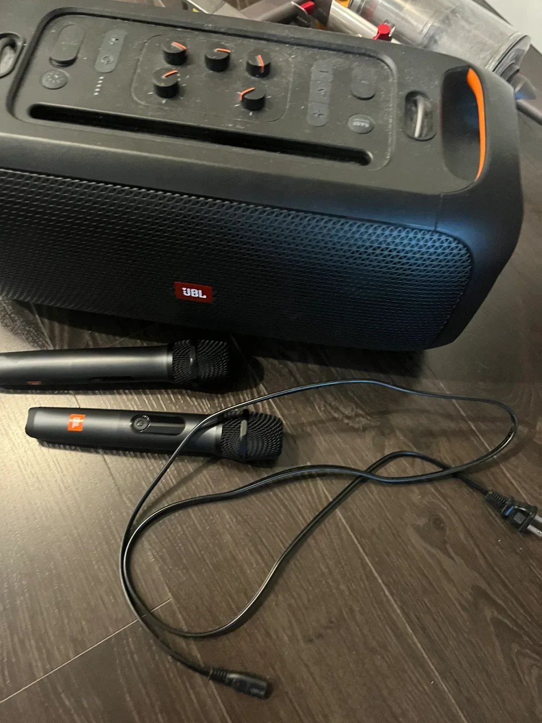 JBL PartyBox Encore Essential Karaoke Speaker with 2 Mics thumbnail