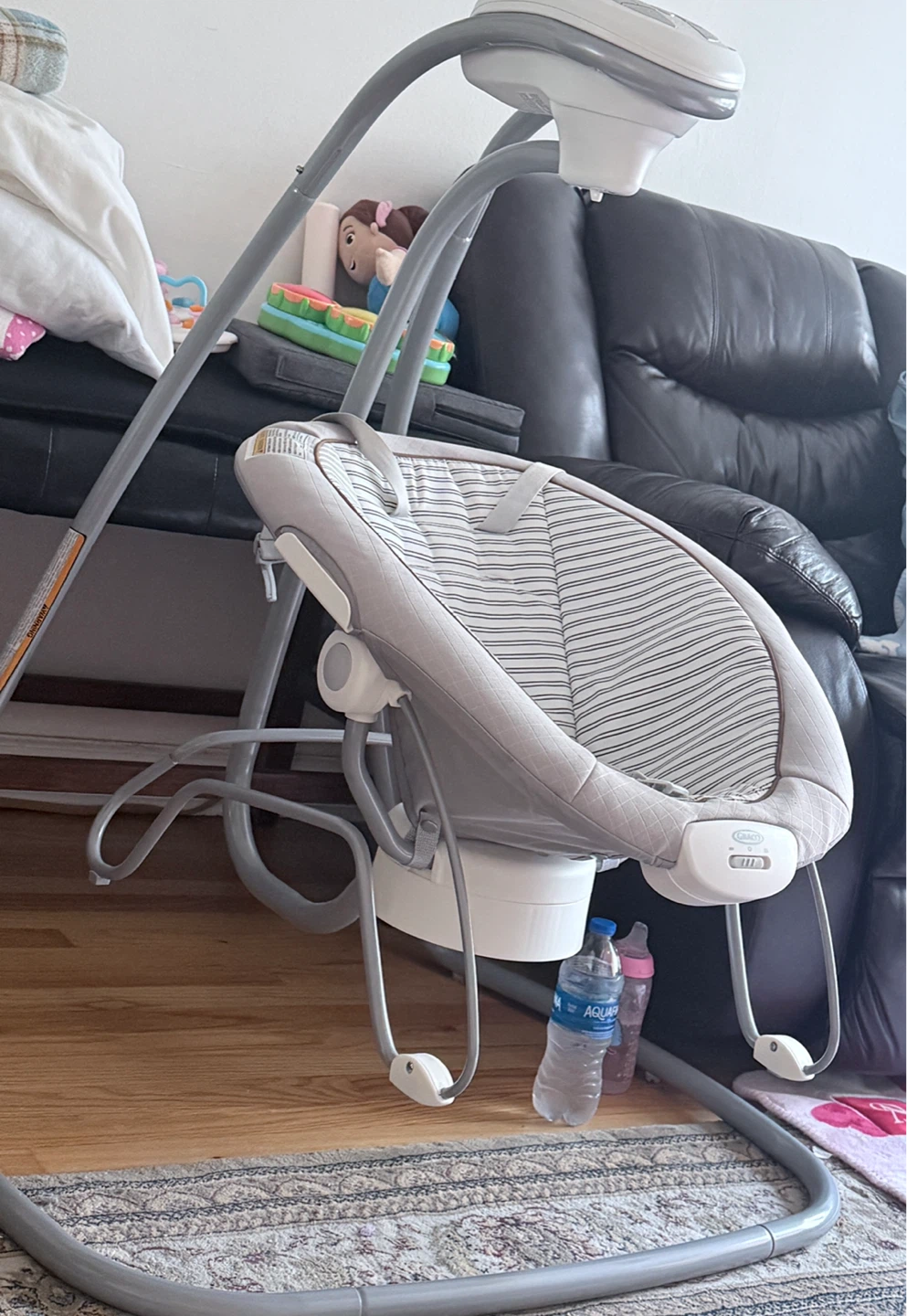 Graco Baby Swing & bouncer