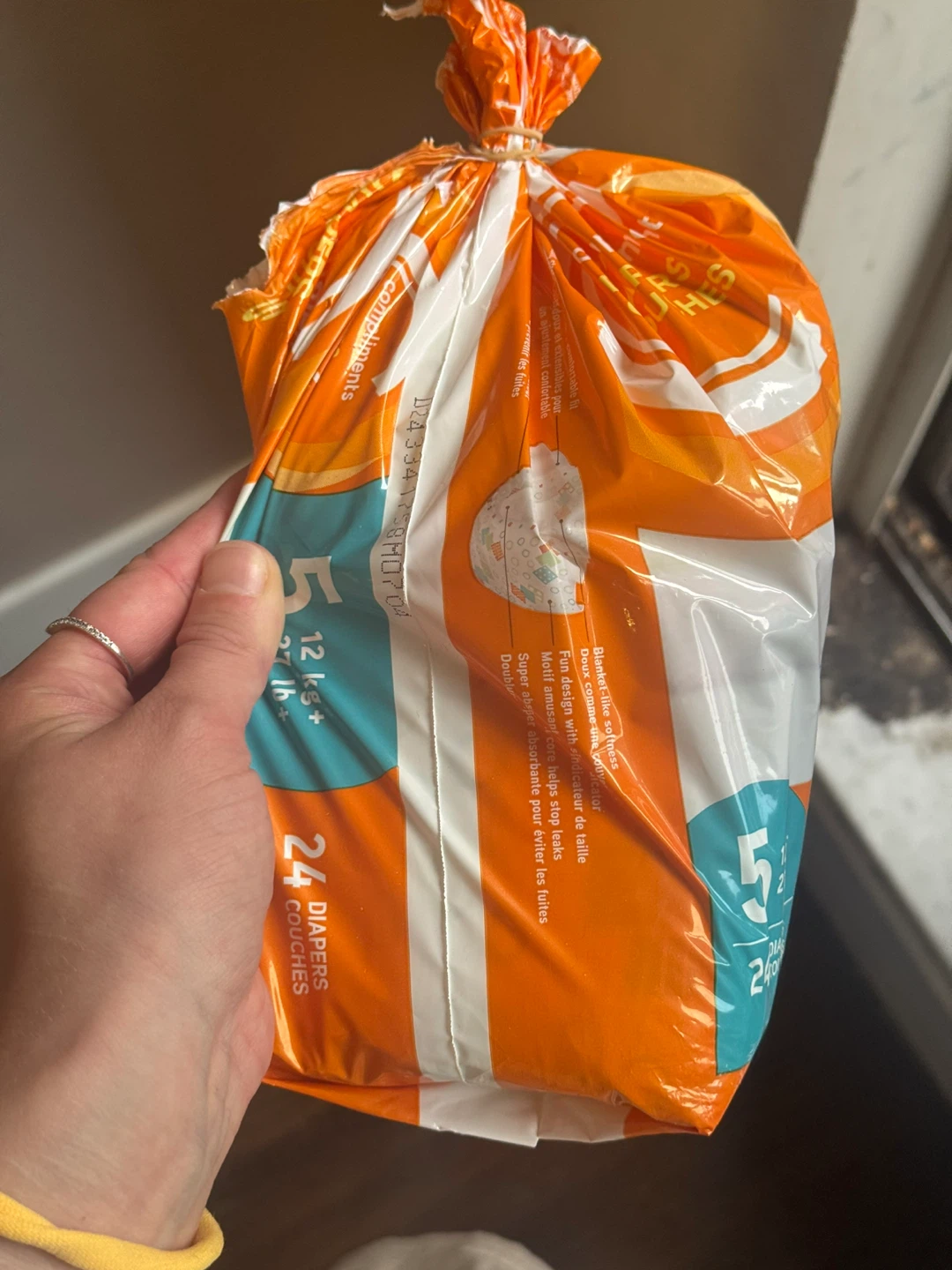 #freecycle 10 unused size 5 diapers! - photo 2