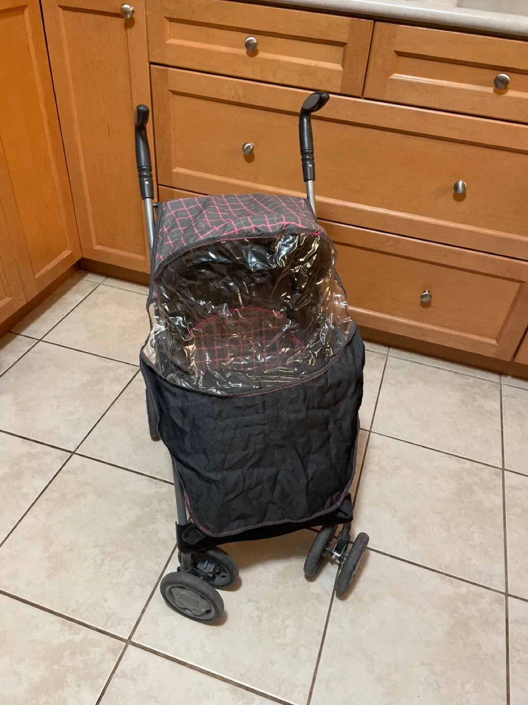 Doll Stroller - Black and Pink image indicator(4)