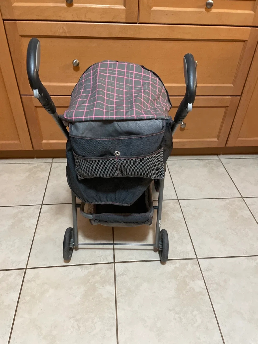 Doll Stroller - Black and Pink image indicator(5)