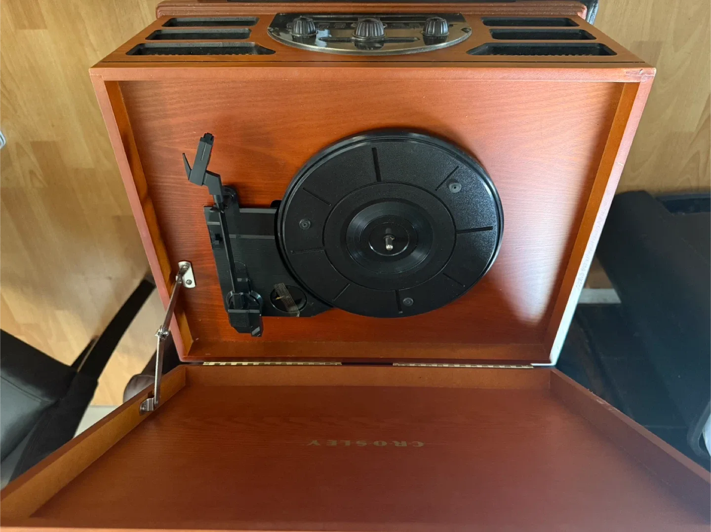 Crosley Turntable Record Player image indicator(2)