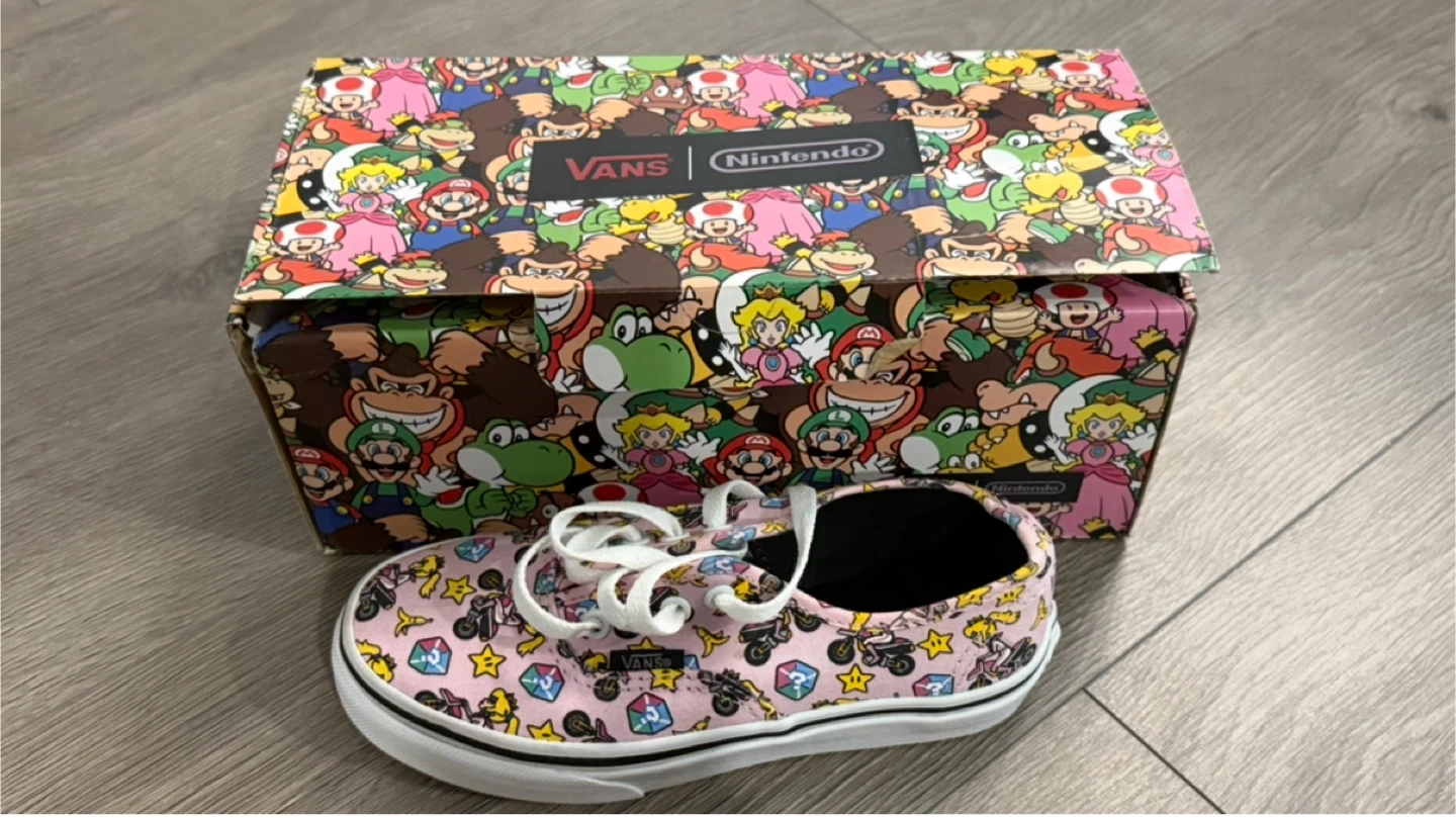 Vans x Nintendo Princess Peach Kids Size 2