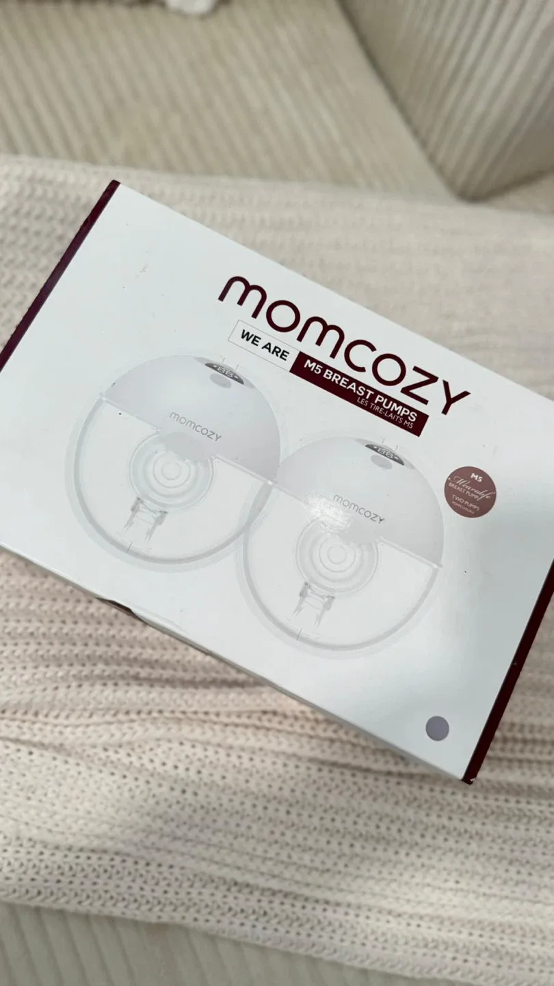 Momcozy M5 Breast Pumps - New in Box thumbnail