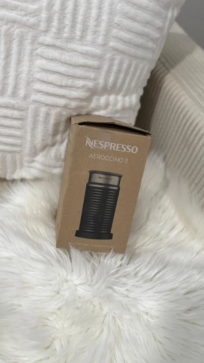 Nespresso Aeroccino 3 Milk Frother thumbnail