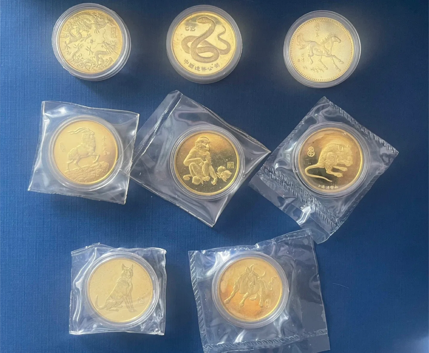 8 zodiac sign medals image indicator(2)